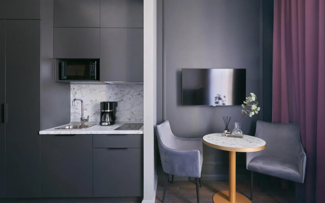 Apartment on Podezdny lane