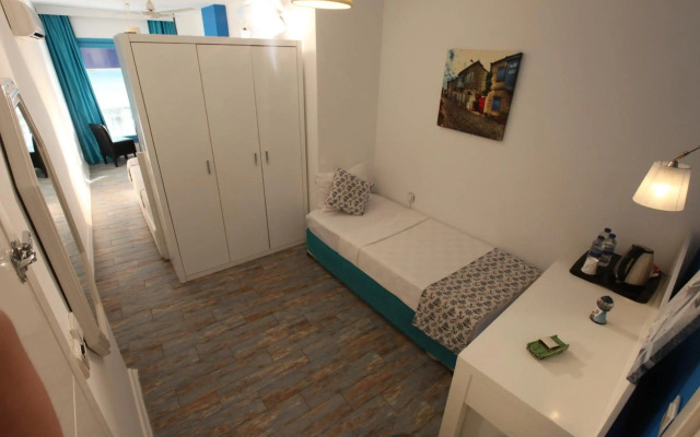 Larimar Boutique Hotel