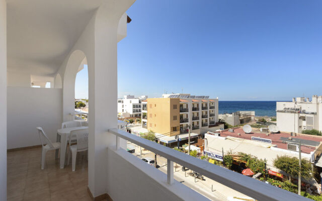 Apartamentos Arcomar