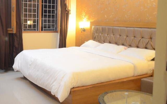 Hotel JSR INN