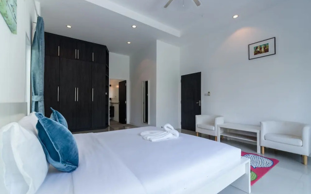 Private 3 Bedroom Pool Villa L26