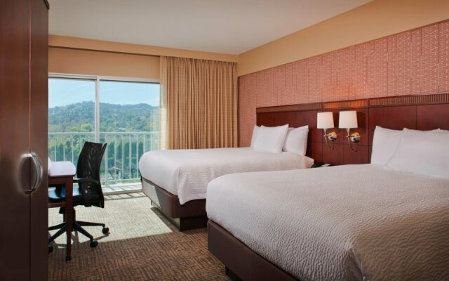 Courtyard Los Angeles Sherman Oaks