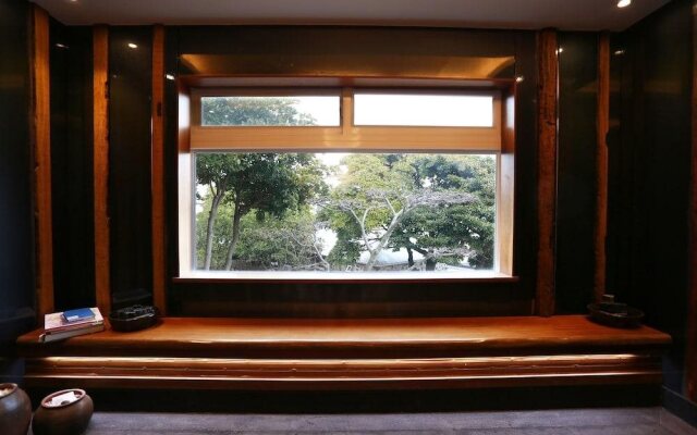 Soofeel House