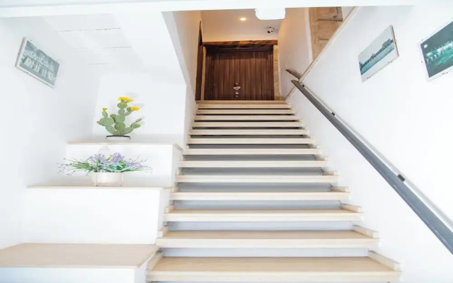 Xenia Home 200m From Sea