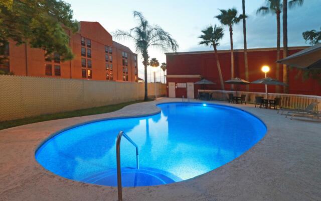 Courtyard by Marriott Monterrey Airport