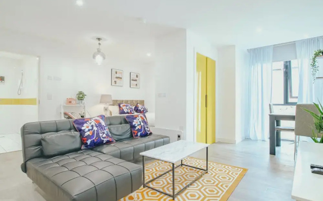 Lovely Triple Studio in Sheffield City Centre