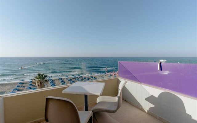 Palm Beach Hotel Apartments