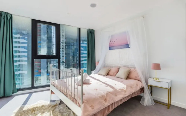 FV Dream 2 BED Apt+ Pool+ Free Parking Qfv211-16