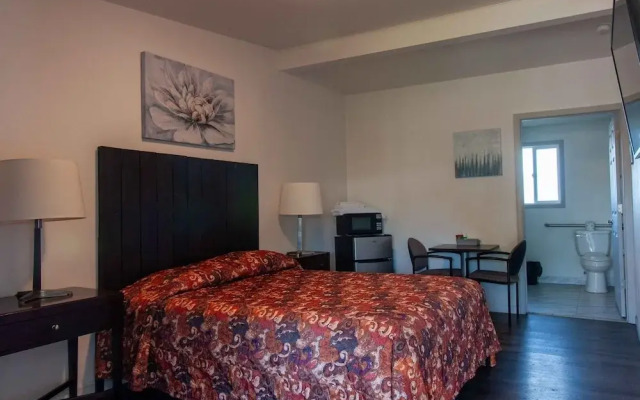 Golden Kent Motel