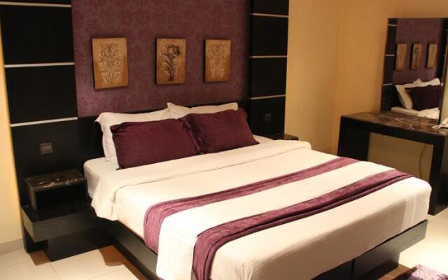 Niara Hotel Suites Al Malaz