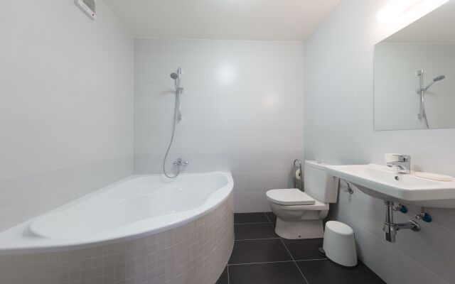 Grand Petit Hotel ex Shato Gesson