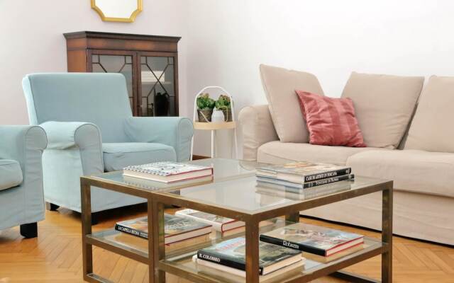 Treasurerome Spanish Steps Family 4BR