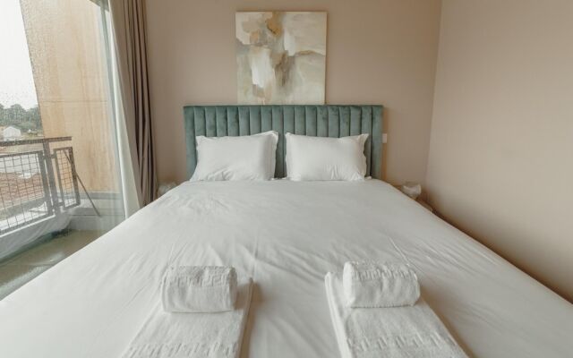 City Center Premium Apartment by Vacationy