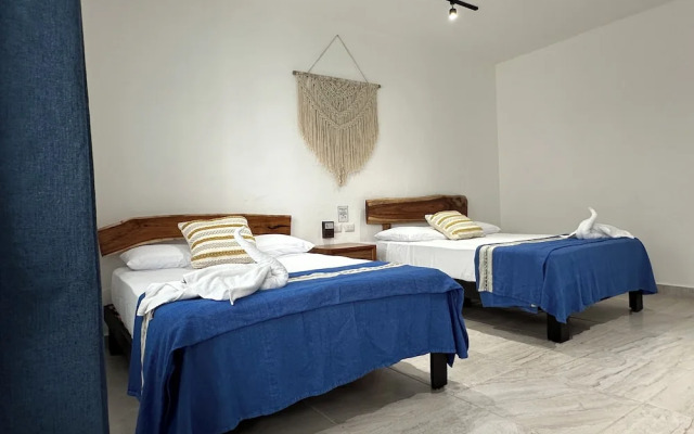 Plaza Nardos Hotel & Suites