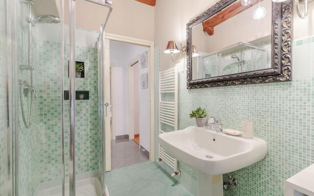 Casa Arias in Lucca With 2 Bedrooms and 1 Bathrooms