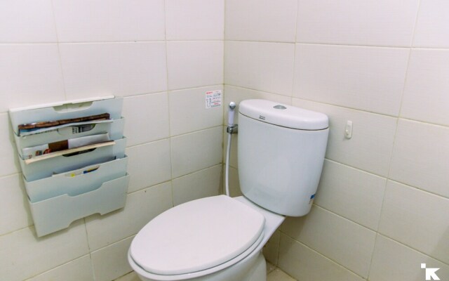 Cozy Studio With City View At Apartment Woodland Park Residence