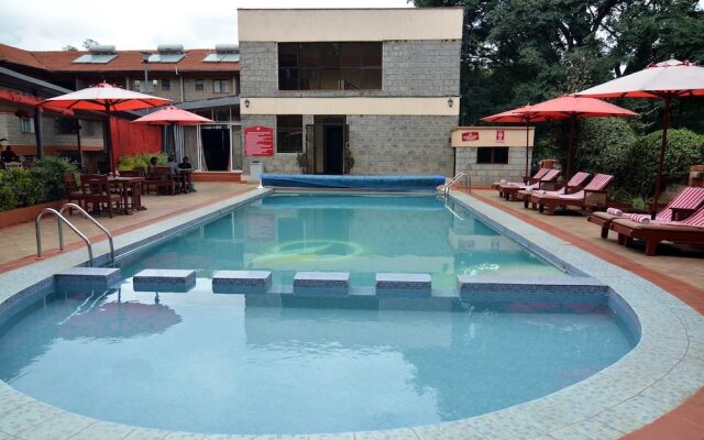 Enjoy a Grand Vacation Wail Visiting Nairobi and Staying at the Prideinn Suites