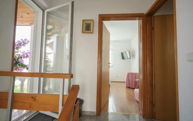 One-Bedroom Apartment in Miroslava Krleze I