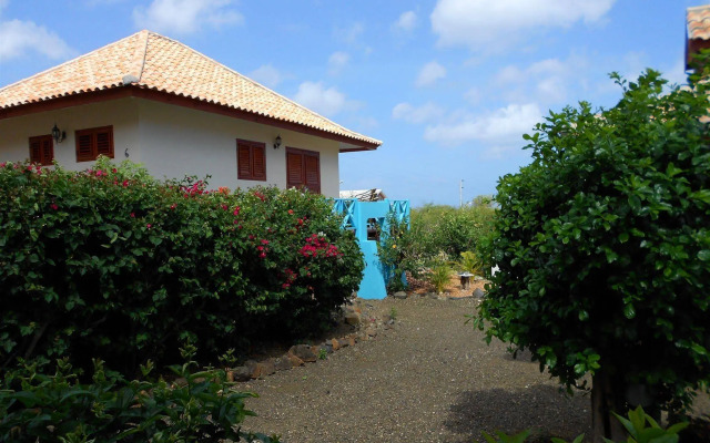 West Hill Bungalows