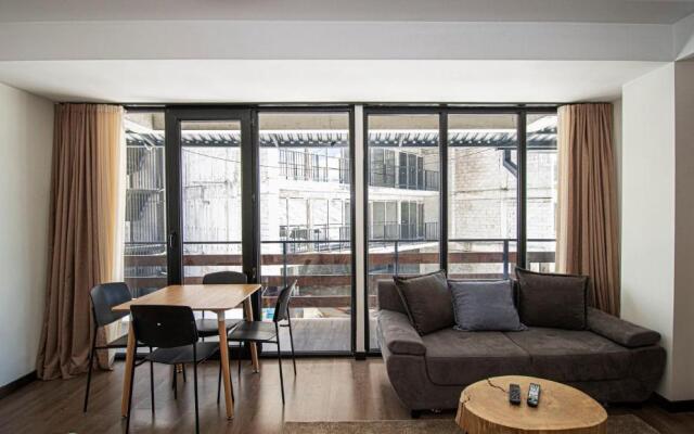 Charming Apartment for 4 In Marshall Gudauri