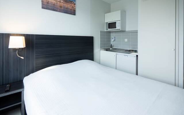 Fluvia Hotel Residence