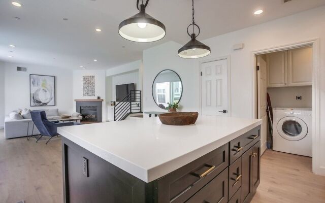 North Shore 5 Bedroom Home