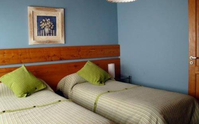 Altos de Antilhue Apart Hotel