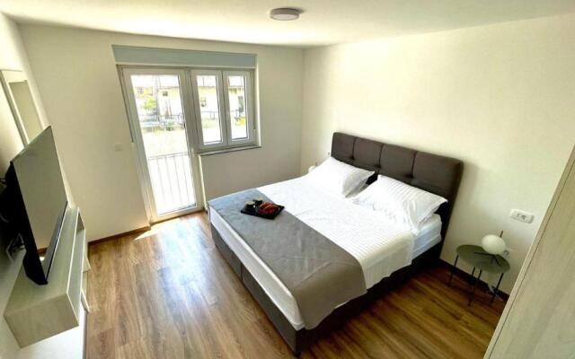 Studio Apartmani Kaja i Iva