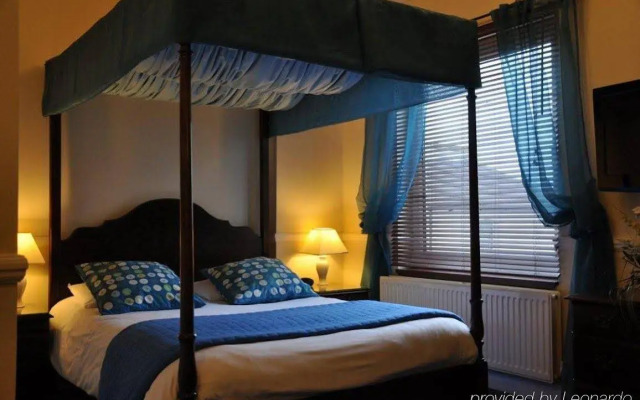 Camelia Hotel