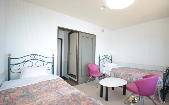 Iruka Hotel