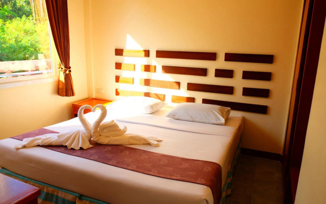 New Travel Beach Resort