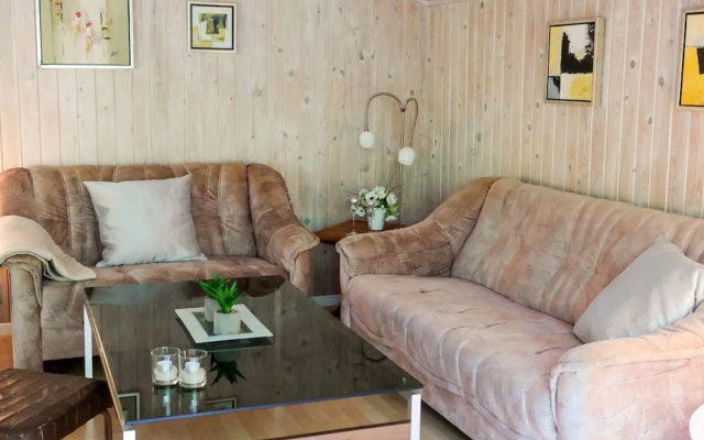 6 Person Holiday Home in Fjerritslev-by Traum