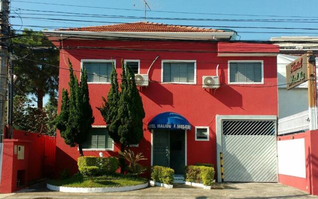 Hotel Malibu (ADULT ONLY)