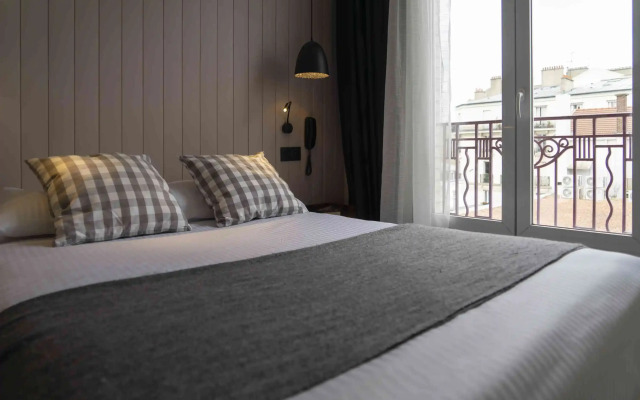 Hotel SUB