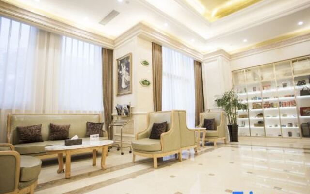 Vienna Hotel Zhejiang Huzhou Changxing Mingzhu Road