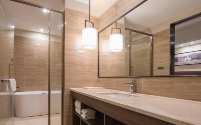 Auden  International  Hotel