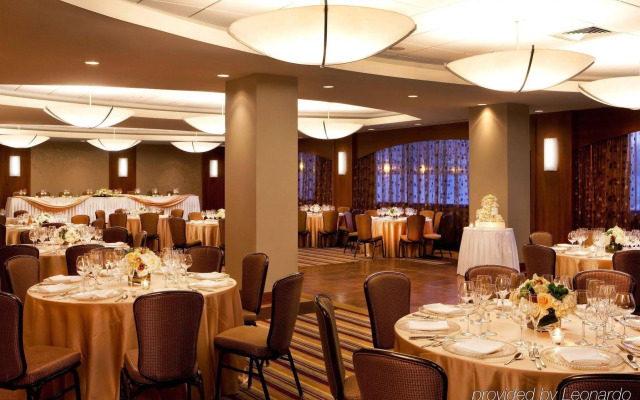 Four Points by Sheraton Boston Newton