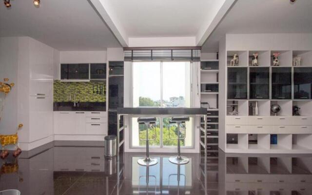 Flame Tree Residence 2-Bedroom Apartment