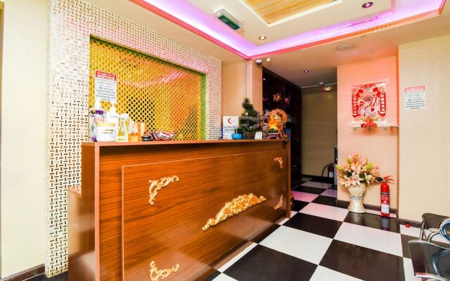 OYO 240 Seattle Hotel