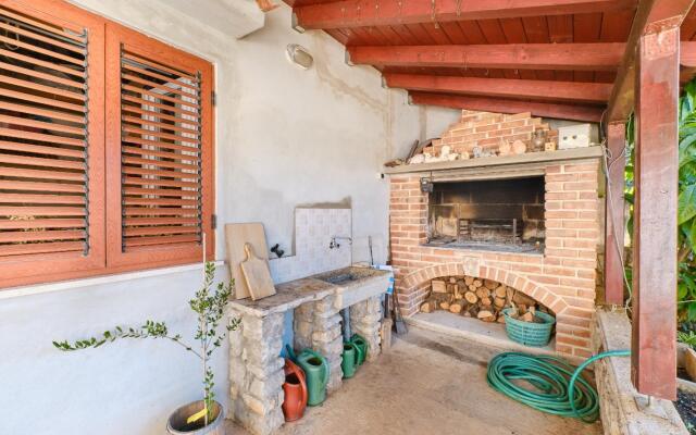 Luce - 50 m From sea - A2