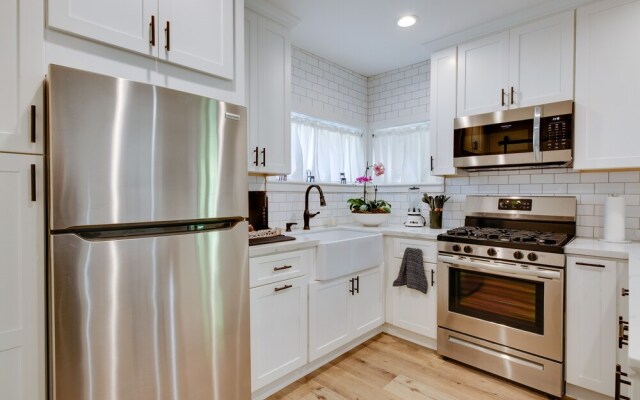 'whittier Hills' By Disney, LA, Hollywood & Beach!