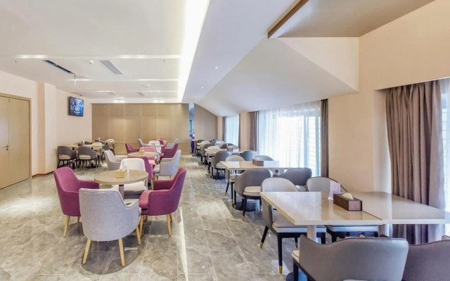 Lavande Hotel (Chongqing Bishan Light Rail Station)