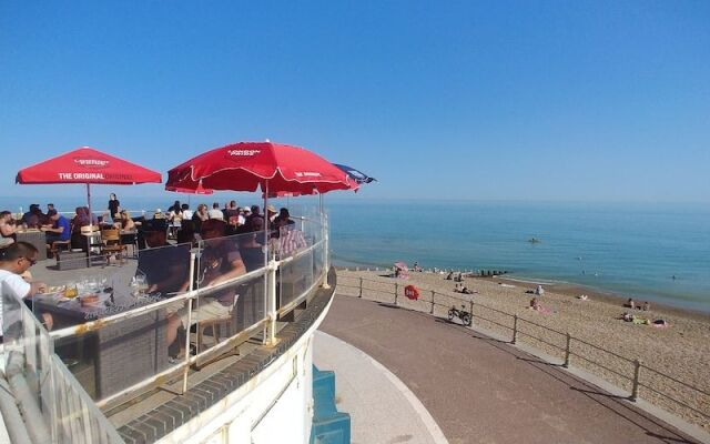 St Leonards Seaside Apartment