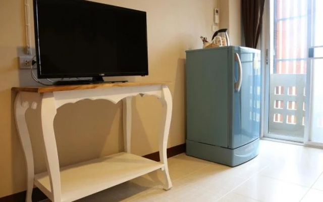 Kesorn Boutique Residence At 8 Riew