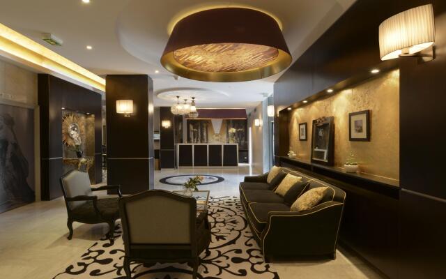 Hotel Le Versailles