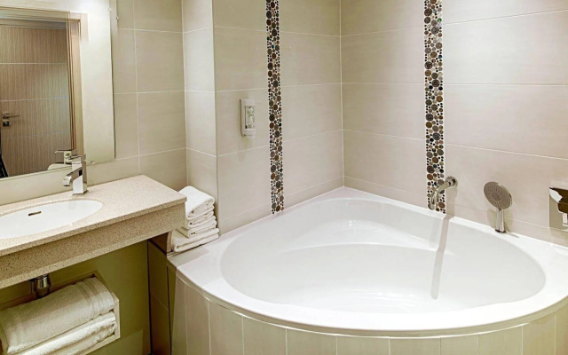 Hôtel Restaurant & Spa LE VAL MORET