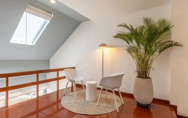 w Unique 1BR Duplex in Parque 93