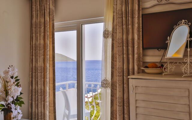 Linda Beach Hotel 