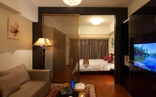 Garen River View Royal Hotel