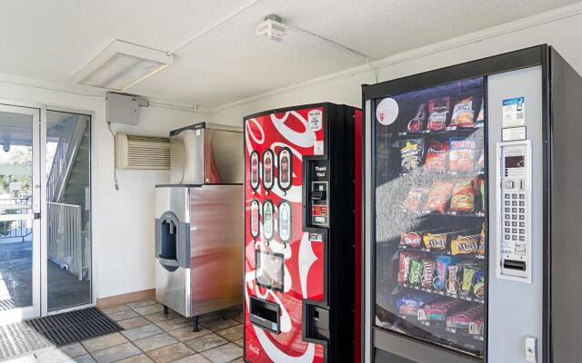 Motel 6 Denver, CO – Downtown